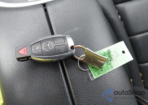 2018 Mercedes-Benz Glc 300 4Matic из США, поврежденный, VIN WDC0G4KB3JV060628